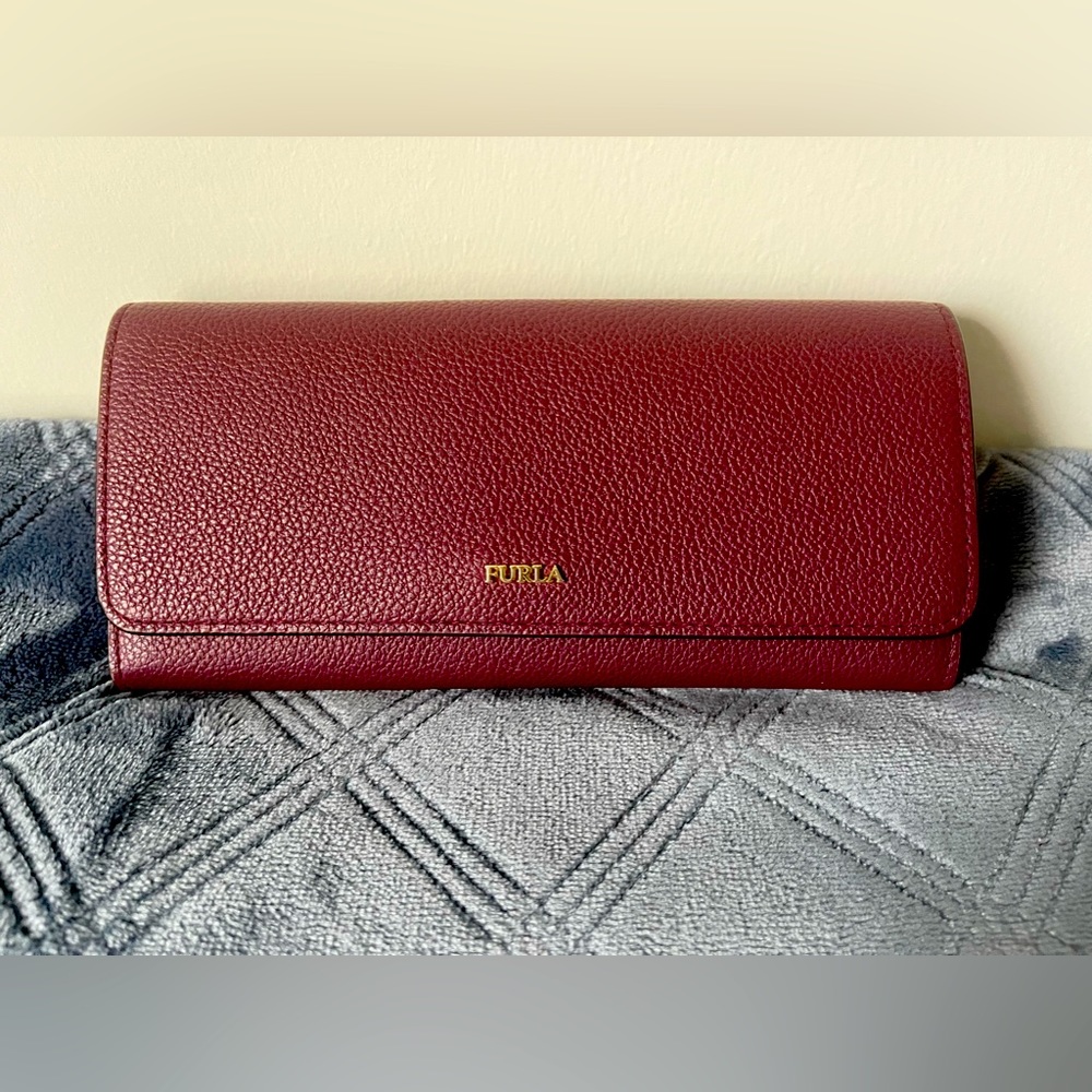Furla wallet